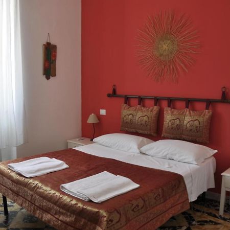 Sisters House Hotel Лече Екстериор снимка