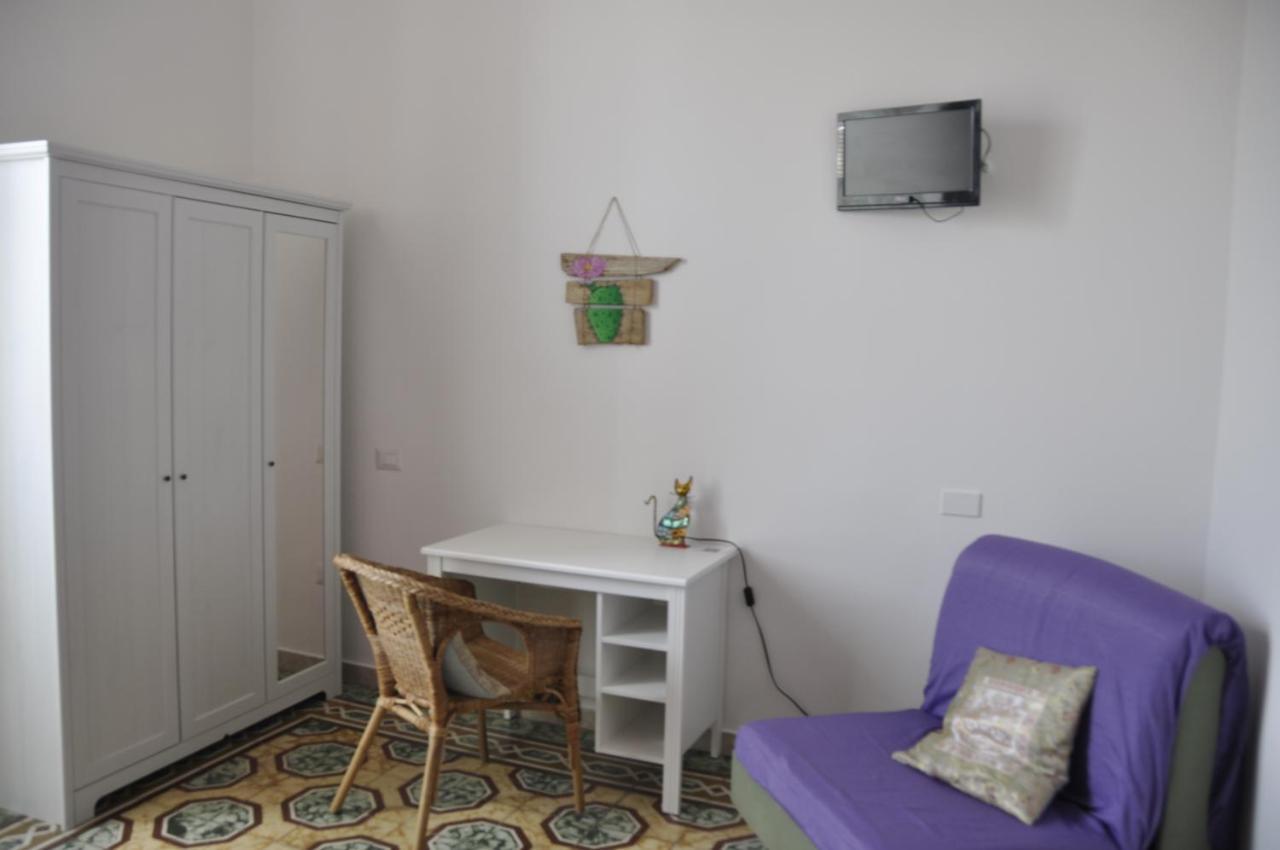 Sisters House Hotel Лече Екстериор снимка