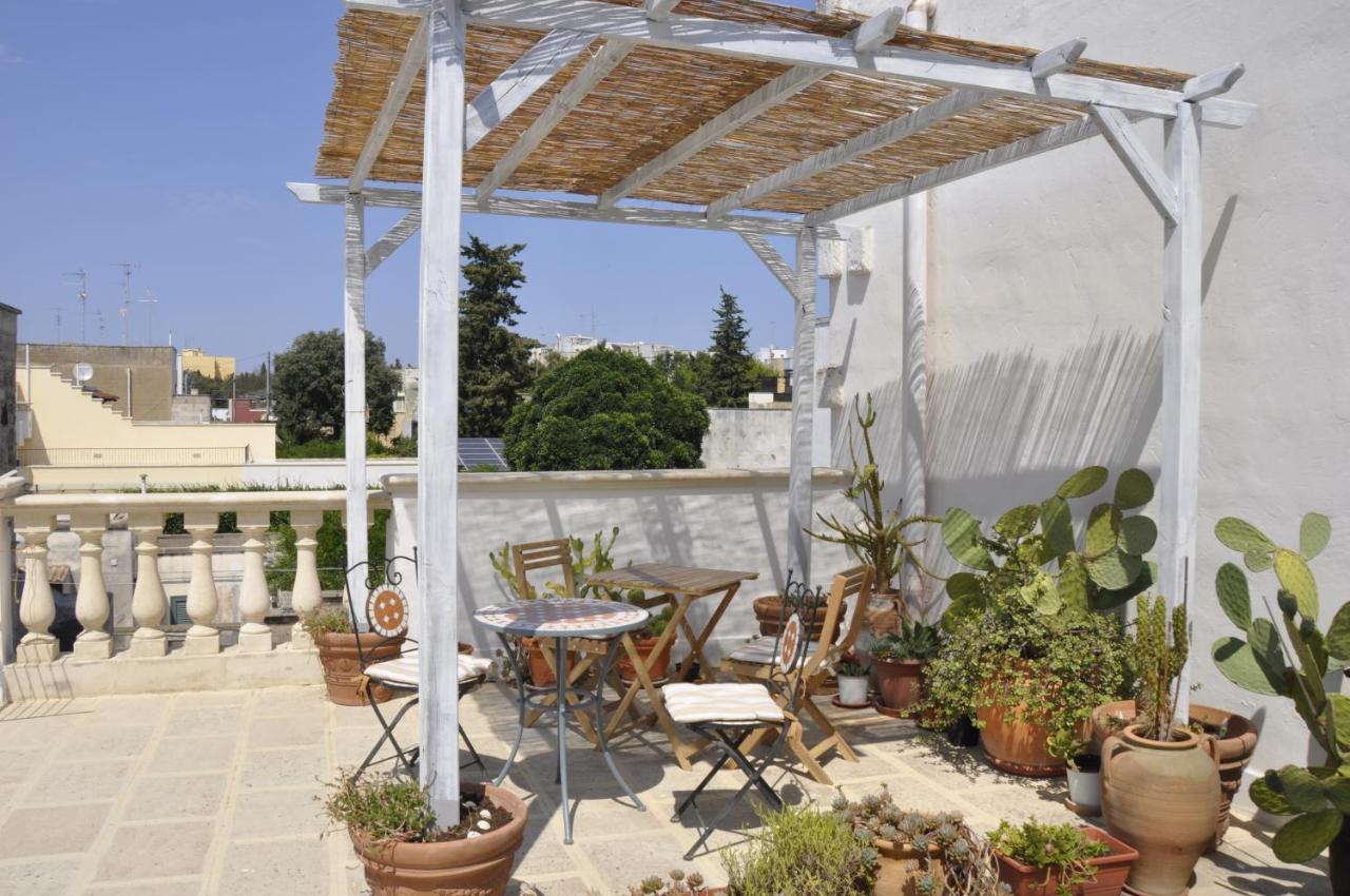 Sisters House Hotel Лече Екстериор снимка